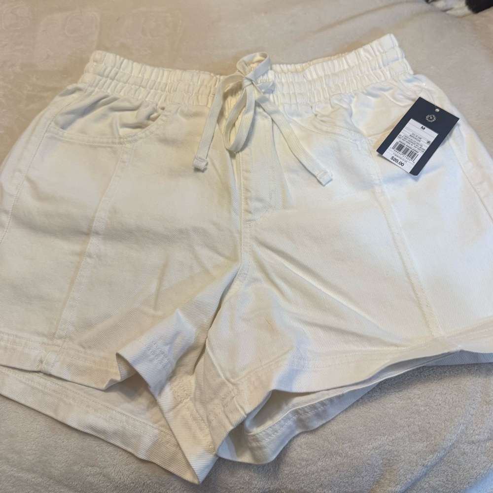 white denim shorts